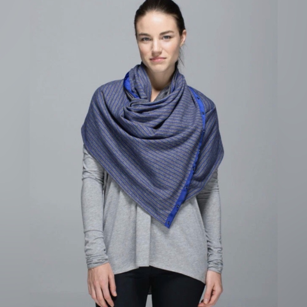 Lululemon Vinyasa Scarf